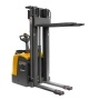 фото штабелер самоходный cddk15-iii (1500 кг, 4,5 м, 24в / 240ач) smartlift