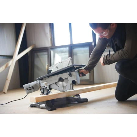 фото распиловочный станок ryobi rtms1800g