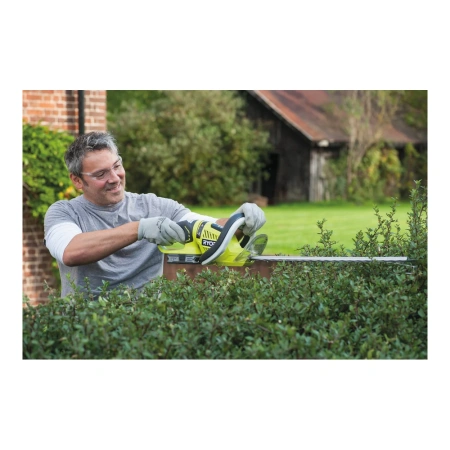 фото аккумуляторный кусторез ryobi one+ oht1855r 5133002161