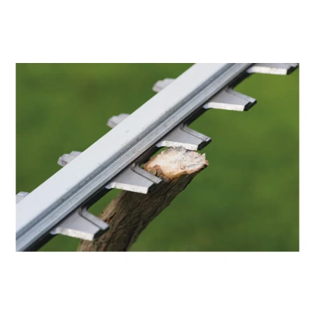 фото аккумуляторный кусторез ryobi one+ oht1855r 5133002161